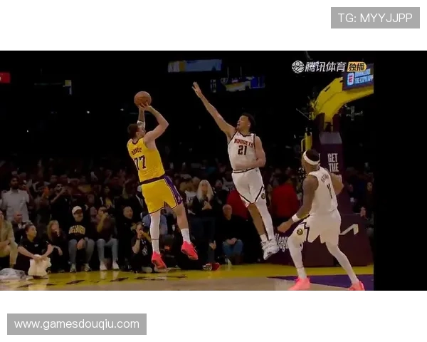 斗球直播篮球最新比赛资讯及时推送让你不错过任何精彩瞬间